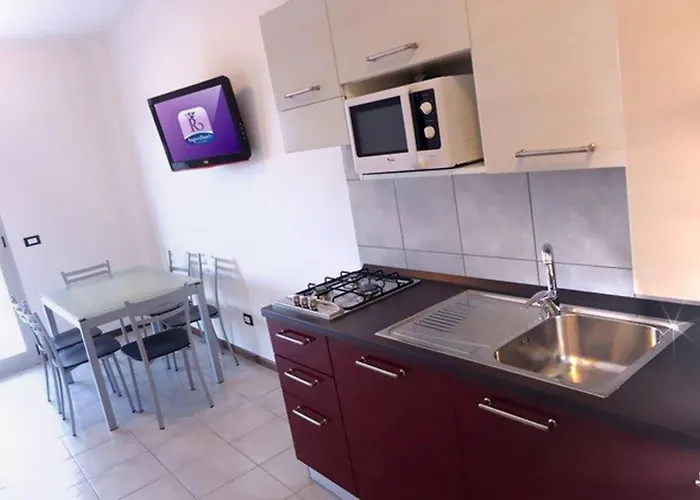 Modern Flat With Large Terrace Apartment *